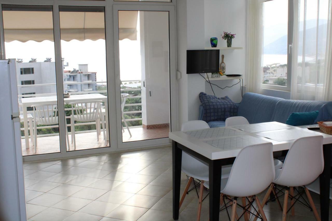 Villa Goxhi Borsh Extérieur photo